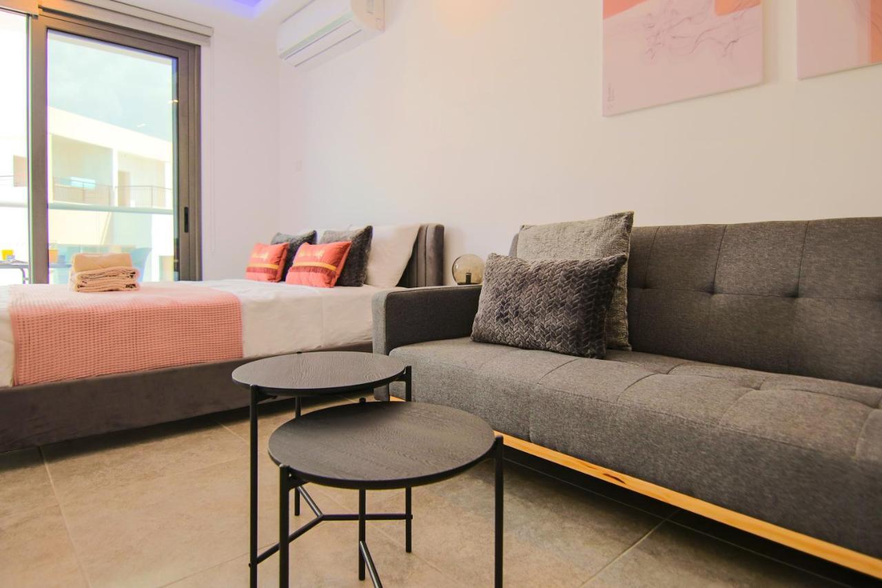 Apartamento Phaedrus Living: Seaside Luxury Flat Athina 115 Paphos Exterior foto