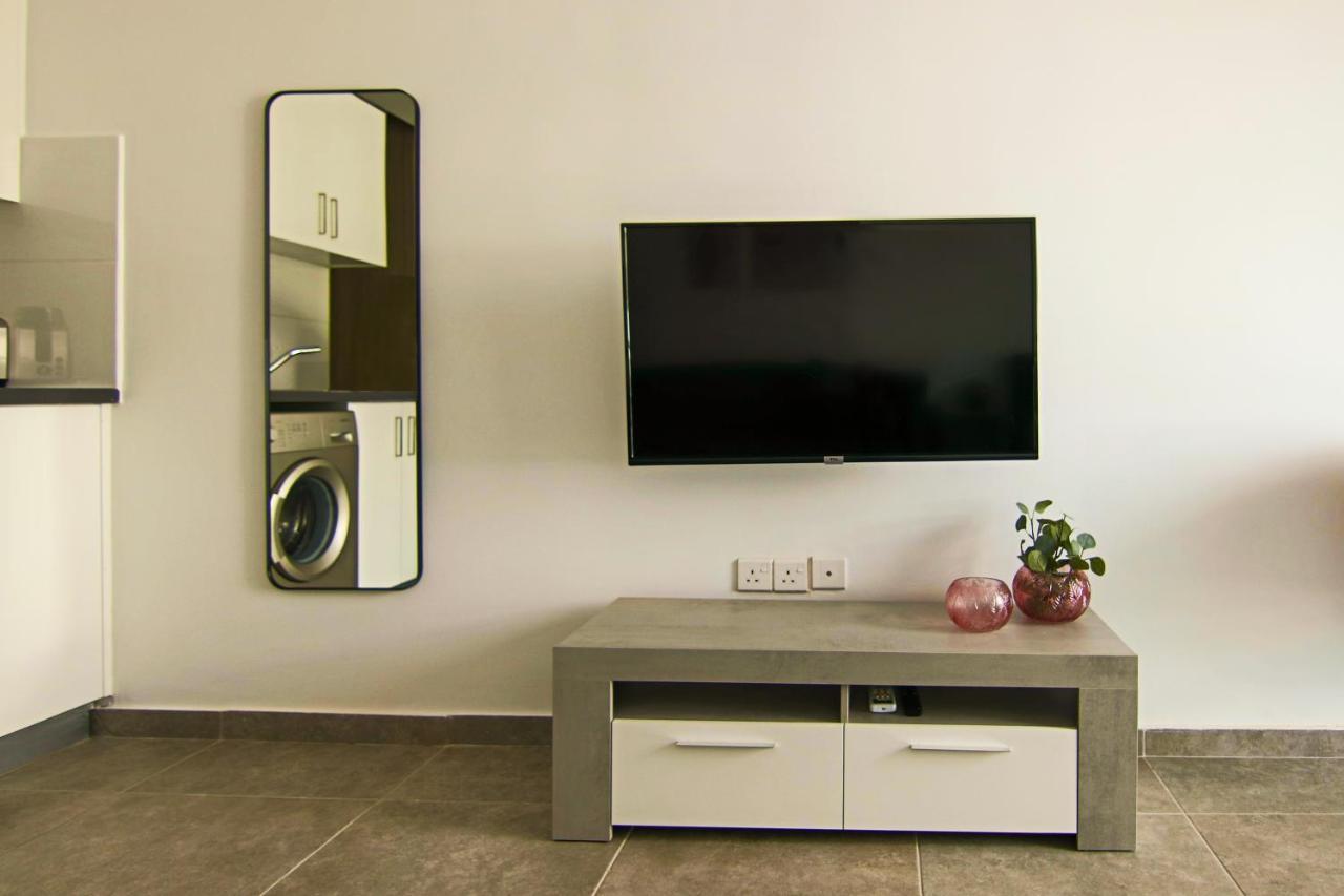 Apartamento Phaedrus Living: Seaside Luxury Flat Athina 115 Paphos Exterior foto