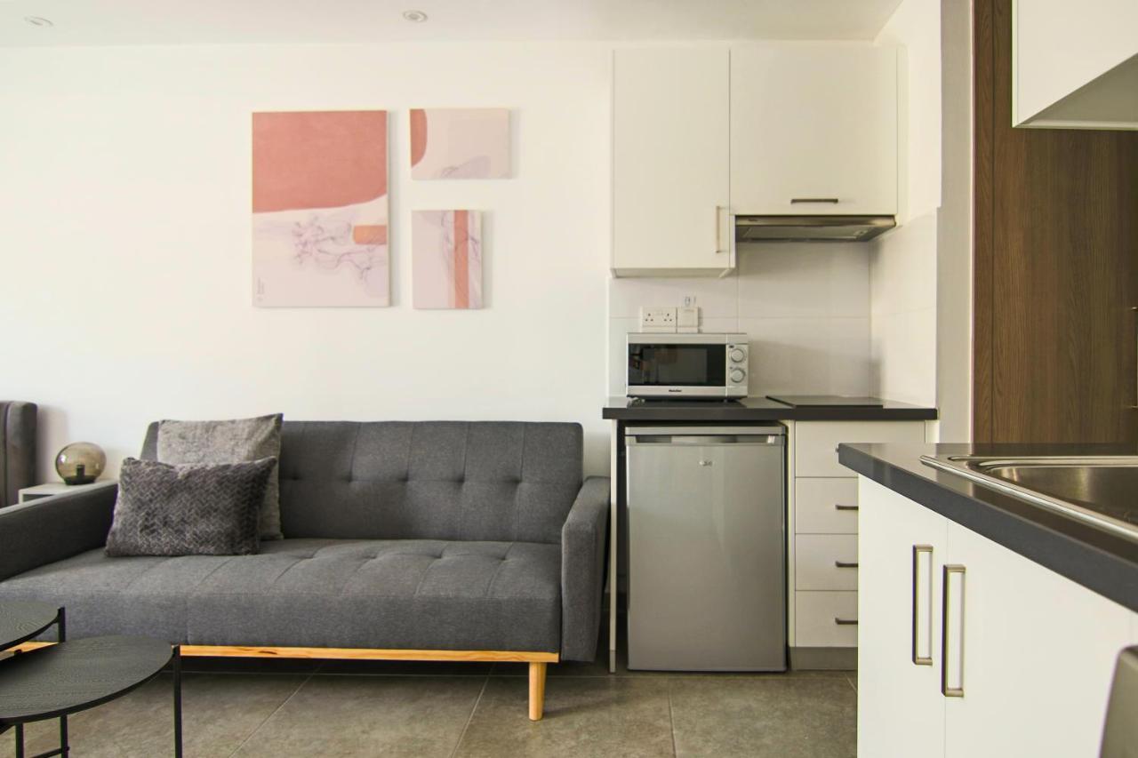 Apartamento Phaedrus Living: Seaside Luxury Flat Athina 115 Paphos Exterior foto